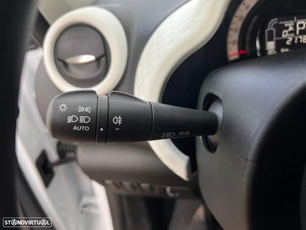 Renault Twingo Z.E. 22 Intens - 39