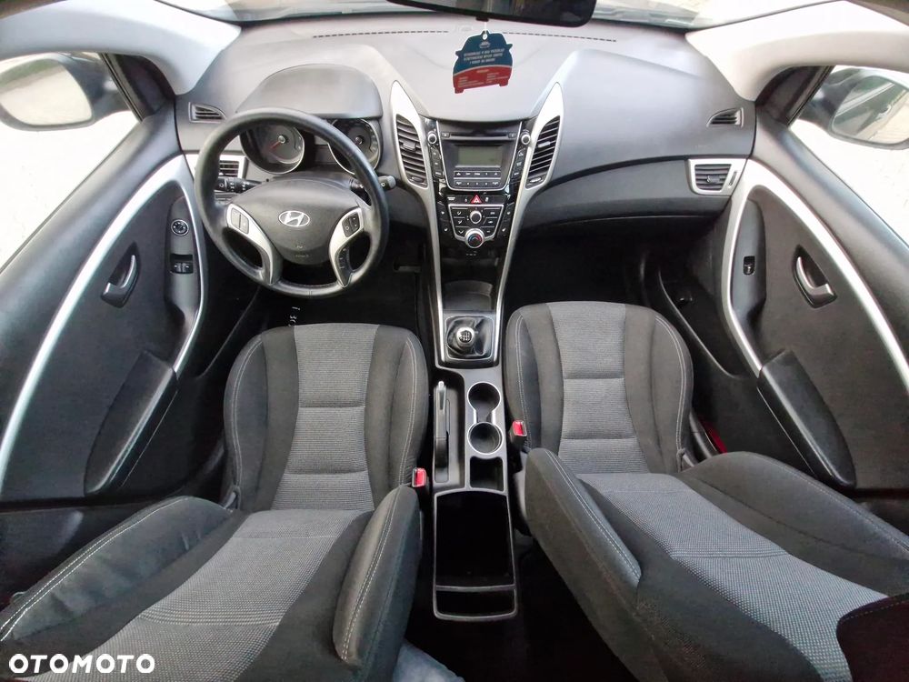 Hyundai i30 - 34