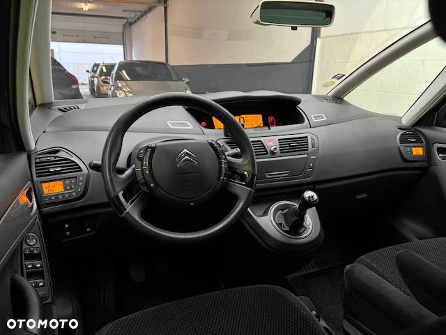 Citroën C4 Picasso 1.8 16V Confort - 18