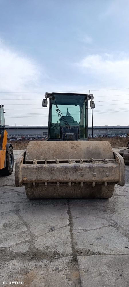 Caterpillar CS573E - 6