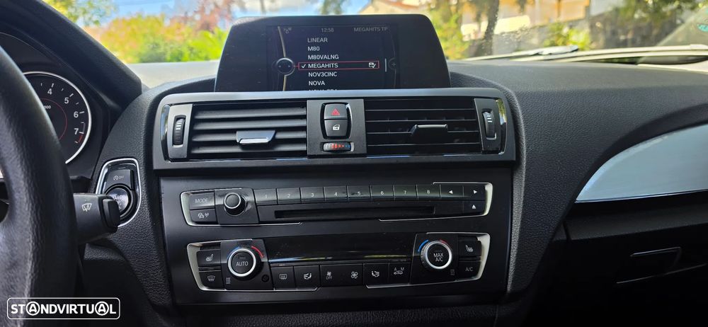 BMW 116 i Sport Line - 13