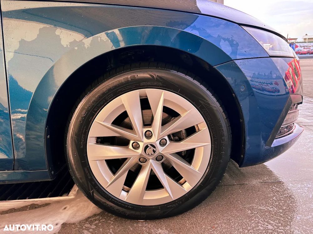 Skoda Octavia 2020 photo 4