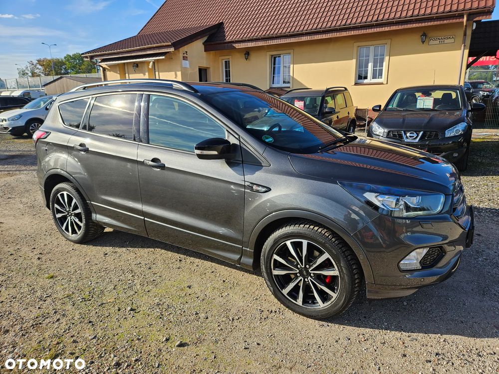 Ford Kuga 1.5 EcoBoost 2x4 ST-Line - 17