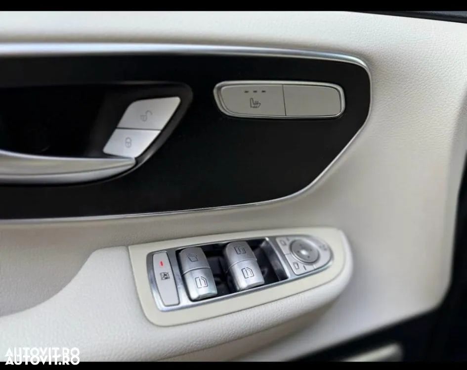 Mercedes-Benz V - 23