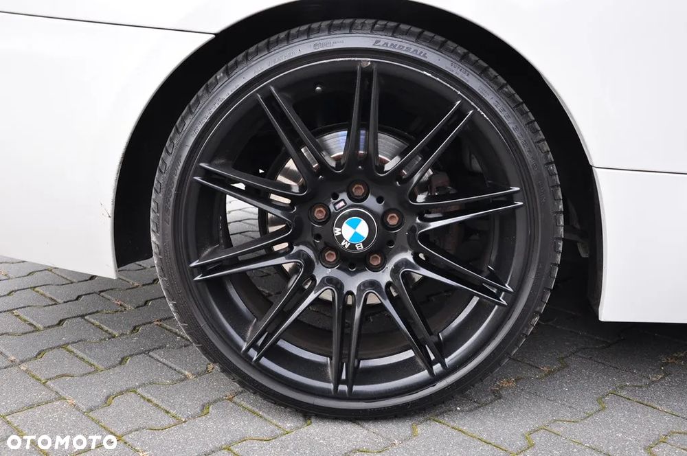 BMW Seria 3 320d - 40