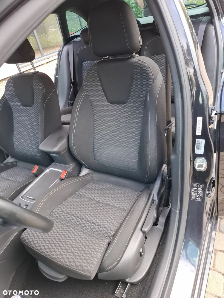 Opel Astra 1.4 Turbo Start/Stop Dynamic - 28