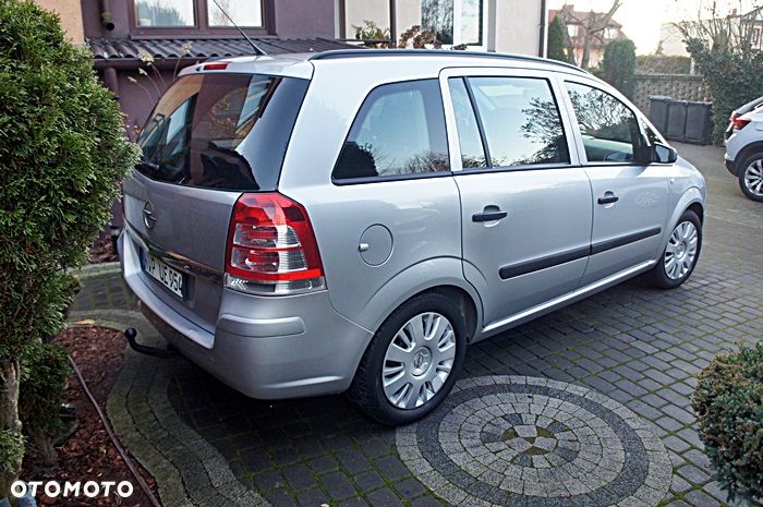Opel Zafira 1.8 Selection - 13