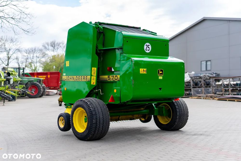 John Deere 570 Stan Idealny Posiadam wiele maszyn Prasa Ciągnik Rozrzutnik - 14