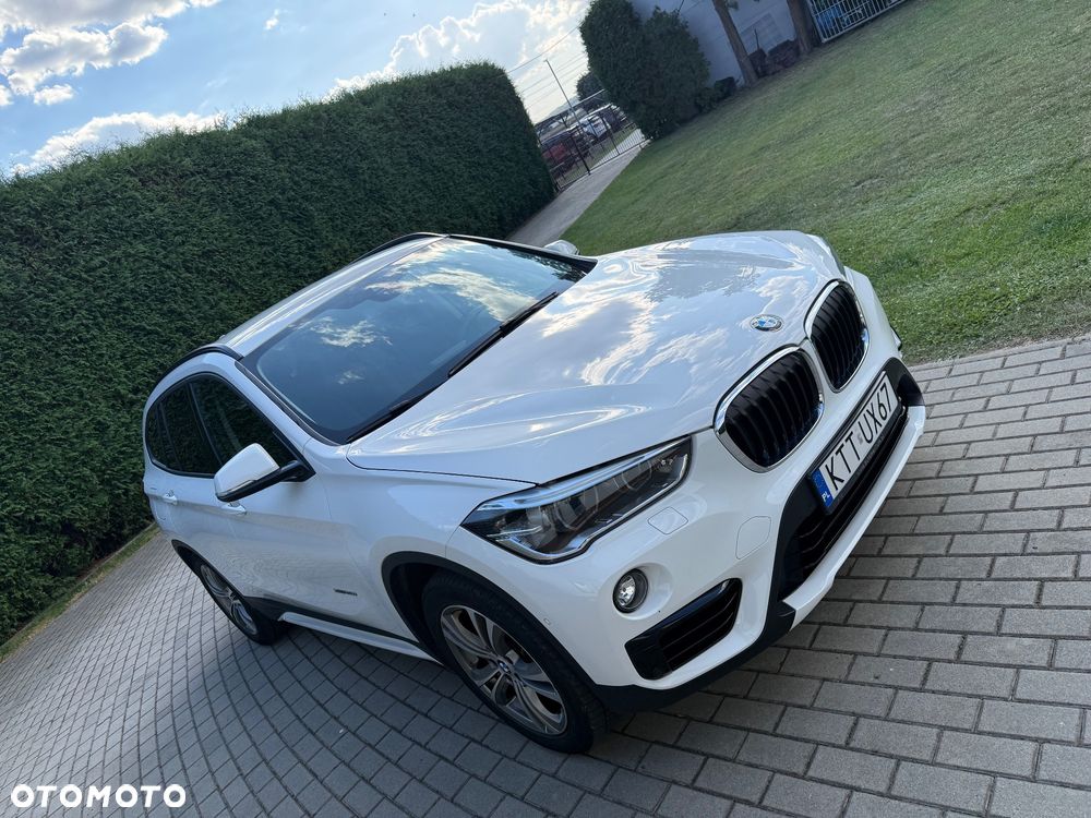 BMW X1 xDrive20i M Sport - 6