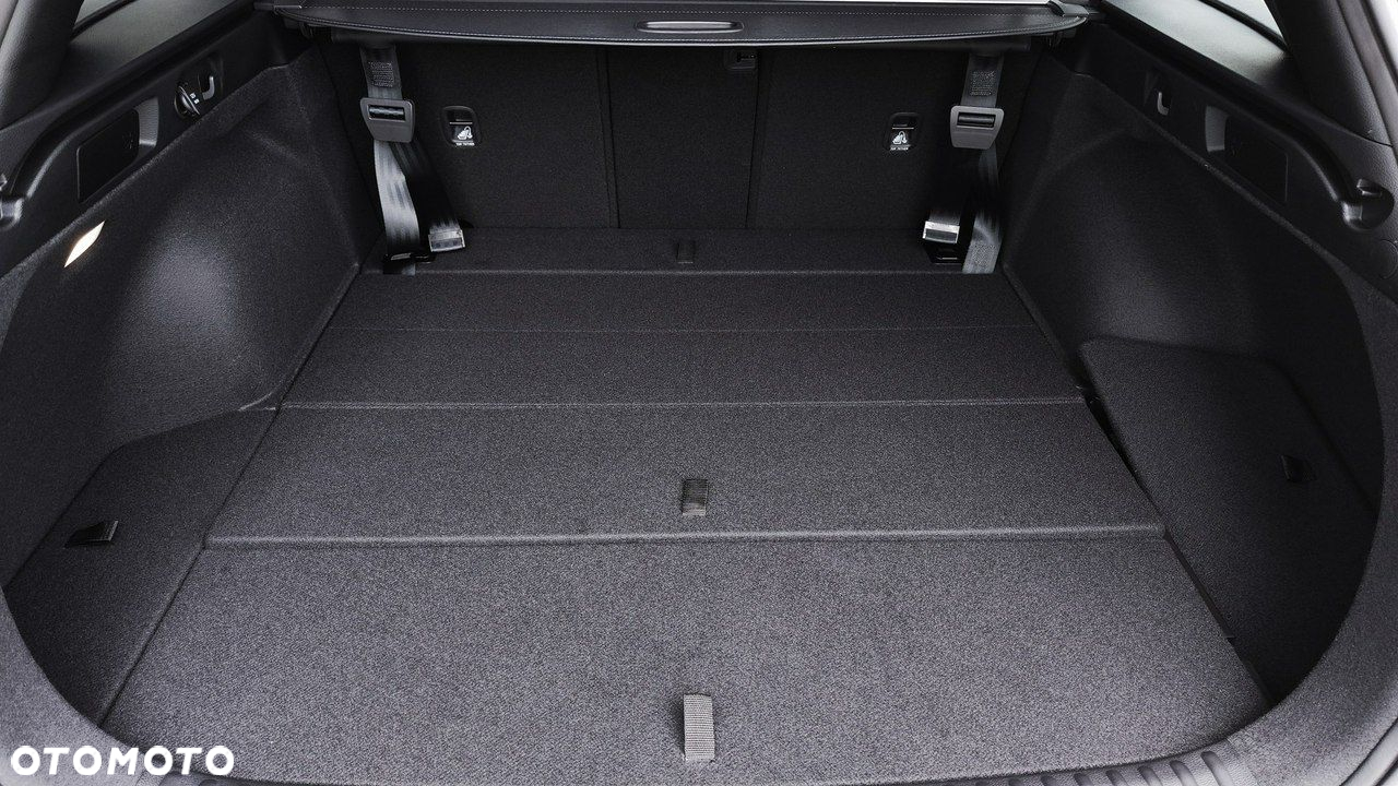 Kia Ceed - 24