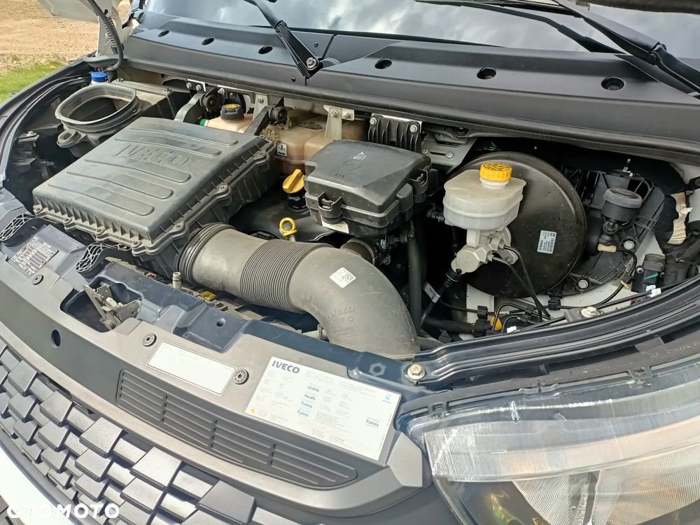 Iveco 35C16 POWER 160KM KONTENER WINDA 750Kg - 25