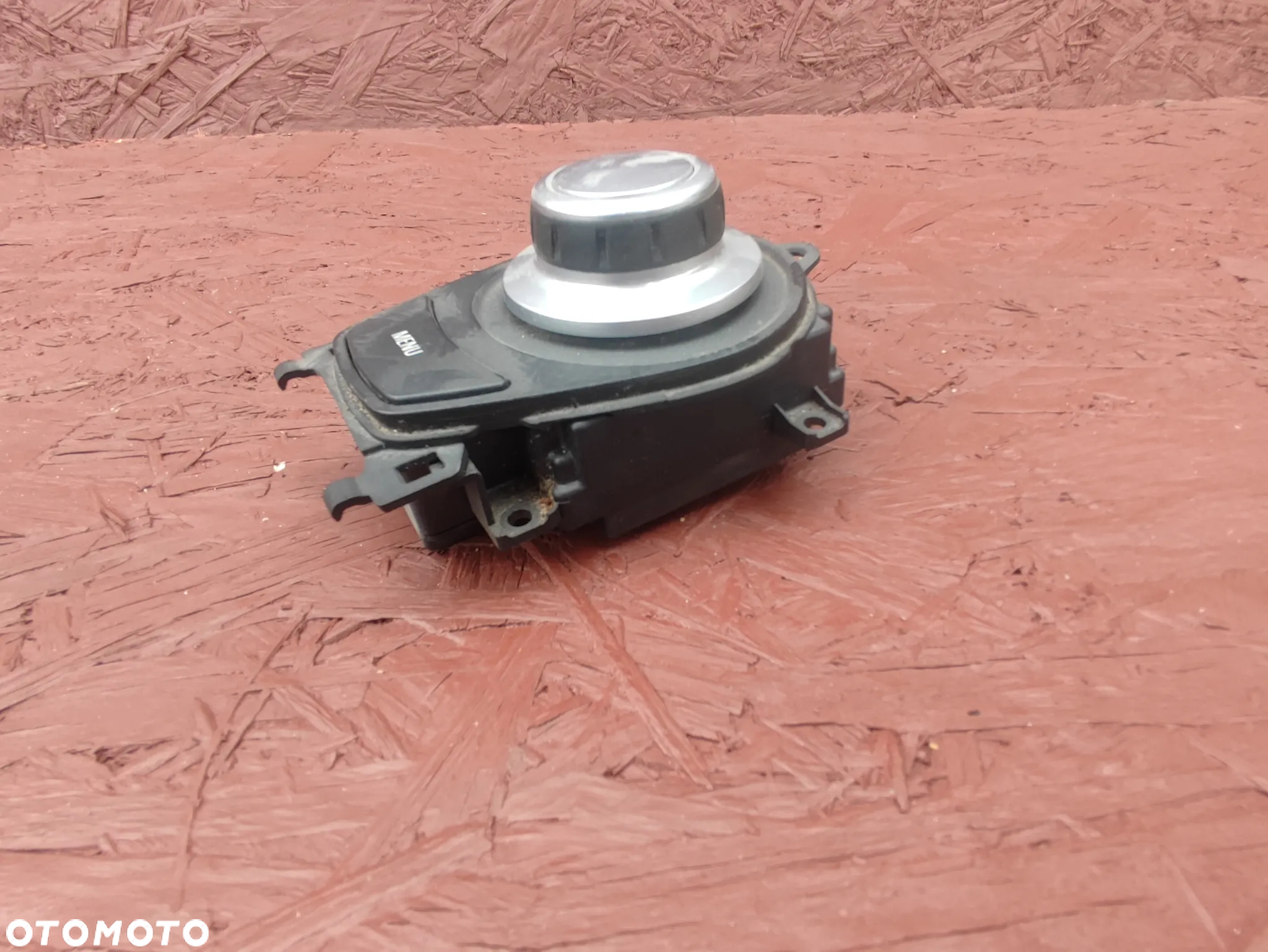 BMW E90 / E87 ORYINALNY KONTROLER NAWIGACJI CCC / POKRĘTŁO NAWIGACJI / POKRĘTŁO I-DRIVE O NR. 65 82 6 987 864 / 65 82 6 979 363 / 65 82 6 970 303 / 65 82 6 955 483 / 65 82 6 949 114 OEM - 2