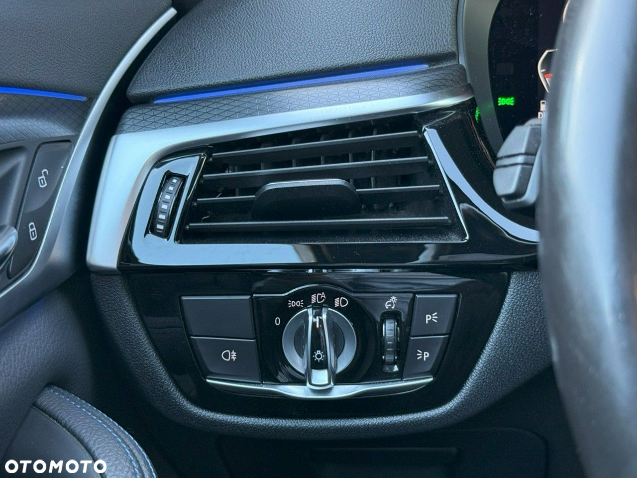 BMW Seria 5 - 26