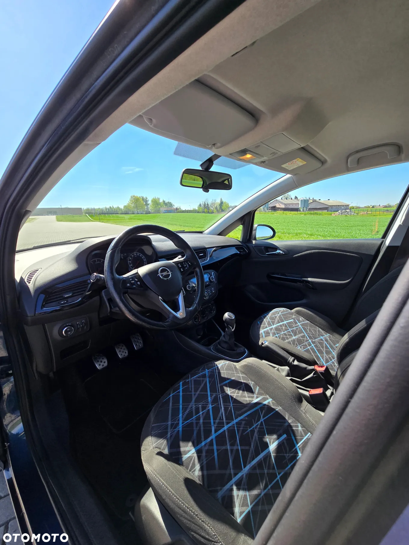 Opel Corsa 1.4 16V Cosmo - 6