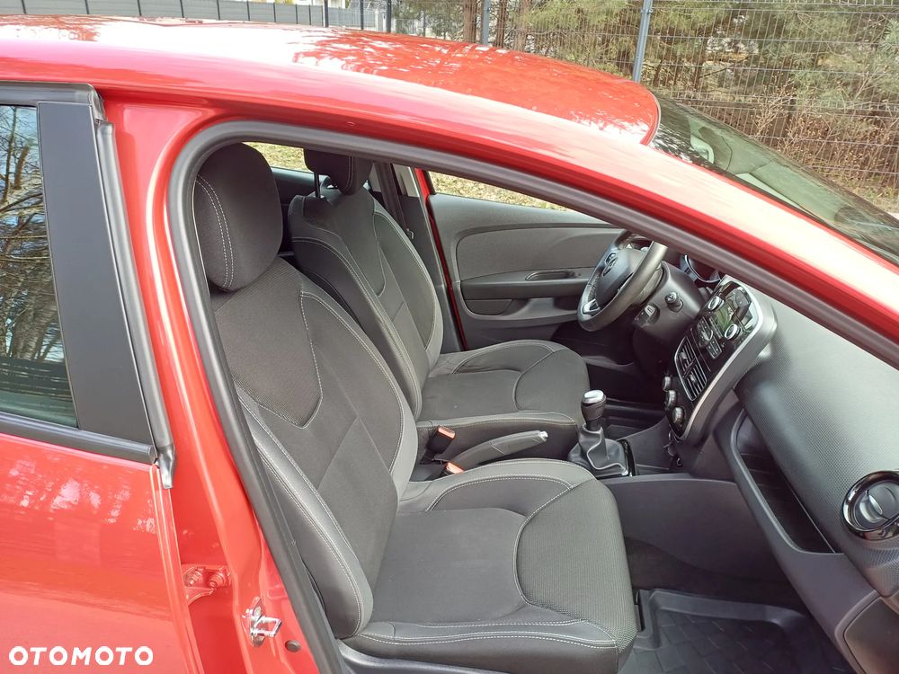 Renault Clio 0.9 TCe Limited - 19