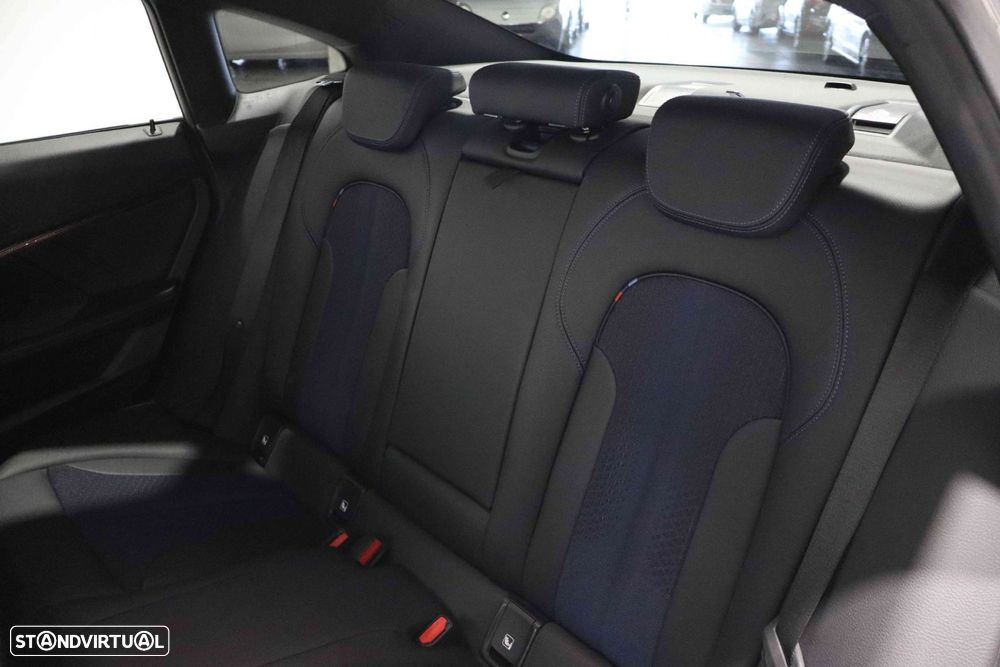 BMW 216 Gran Coupé d Pack Desportivo M - 22