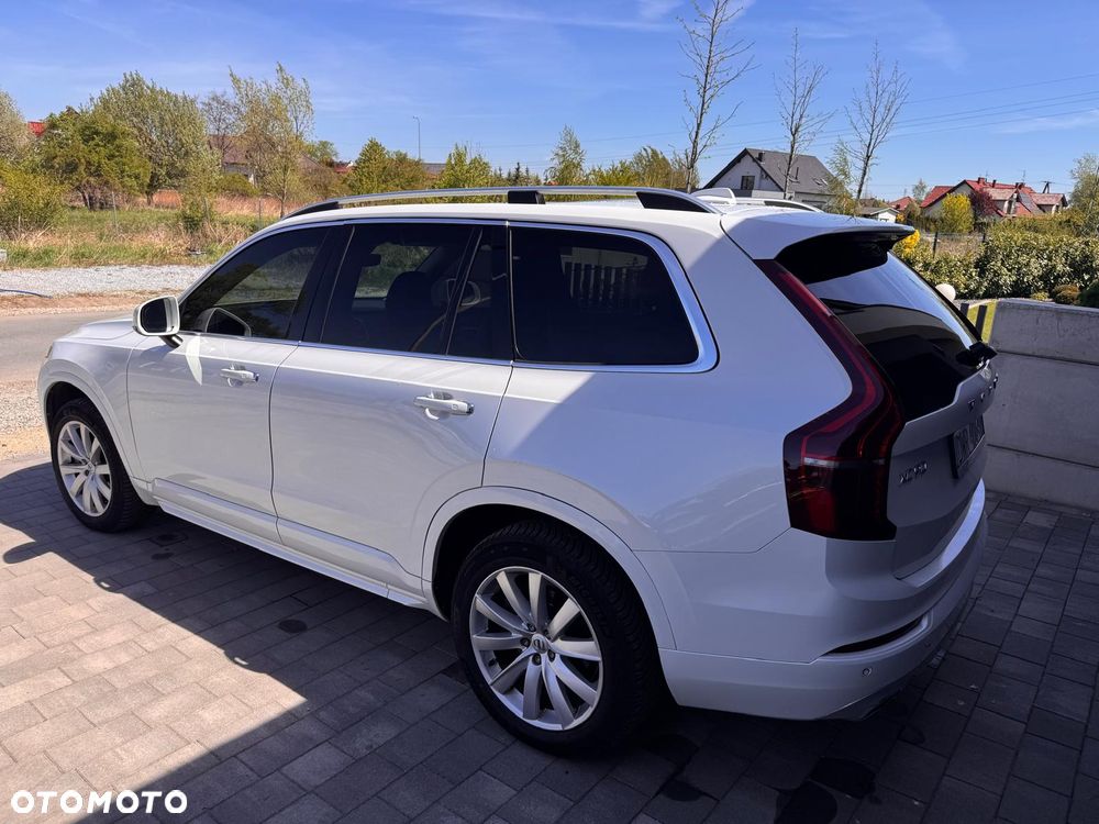Volvo XC 90 - 3