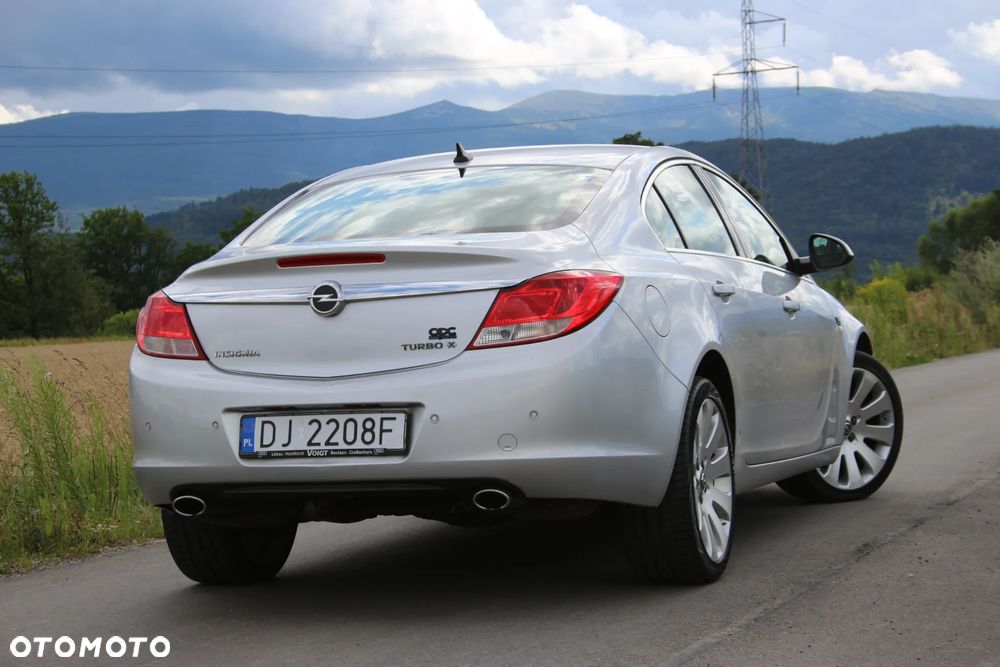 Opel Insignia 2.0 T Sport 4x4 - 23