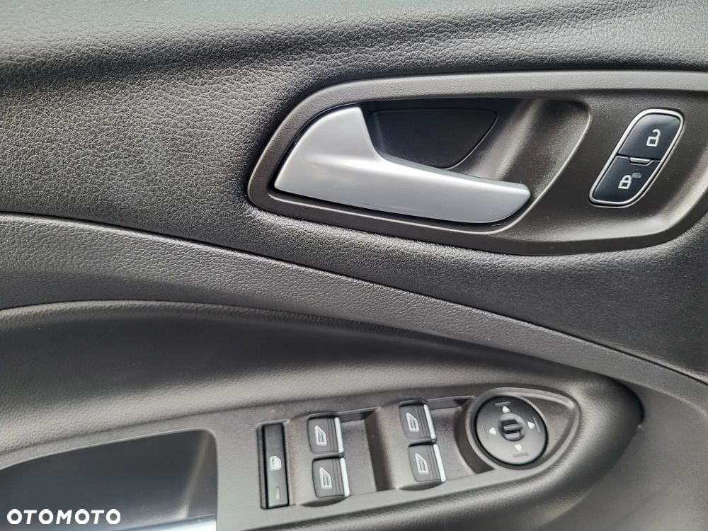 Ford Kuga 2.0 TDCi 4x4 ST-Line - 11