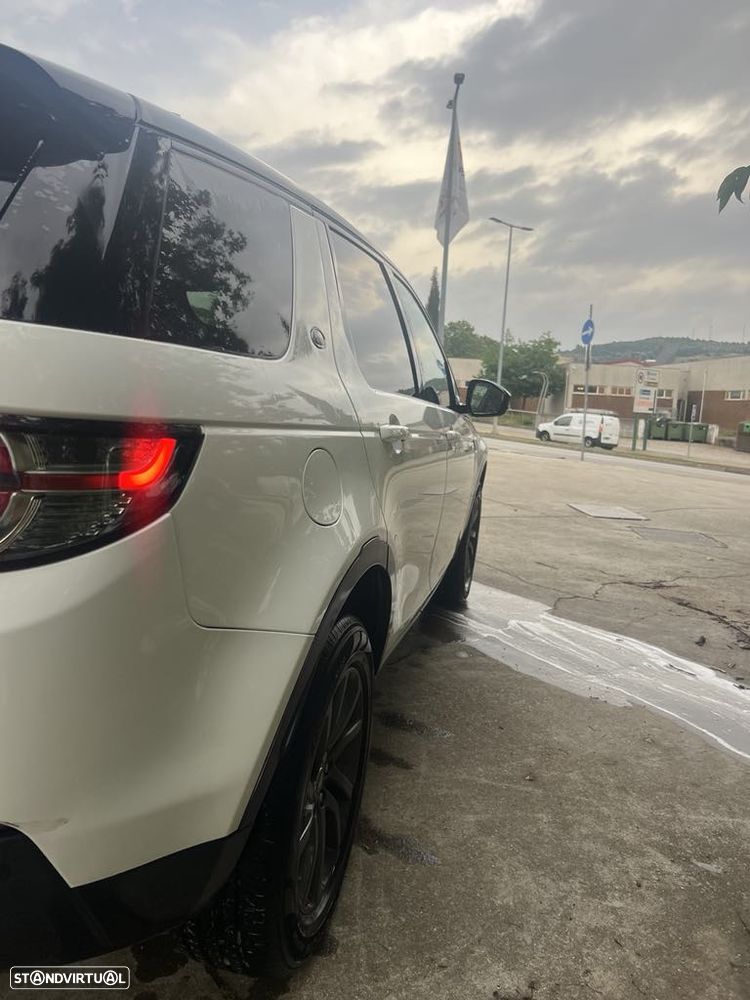Land Rover Discovery Sport - 29