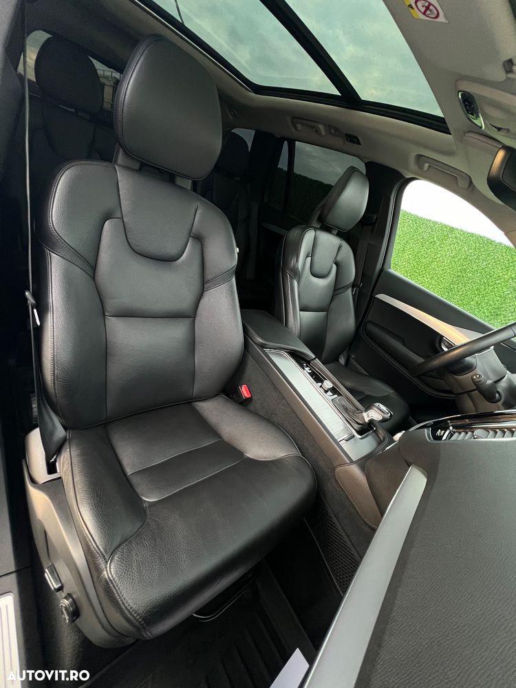 Volvo XC 90 D5 AWD Momentum - 17