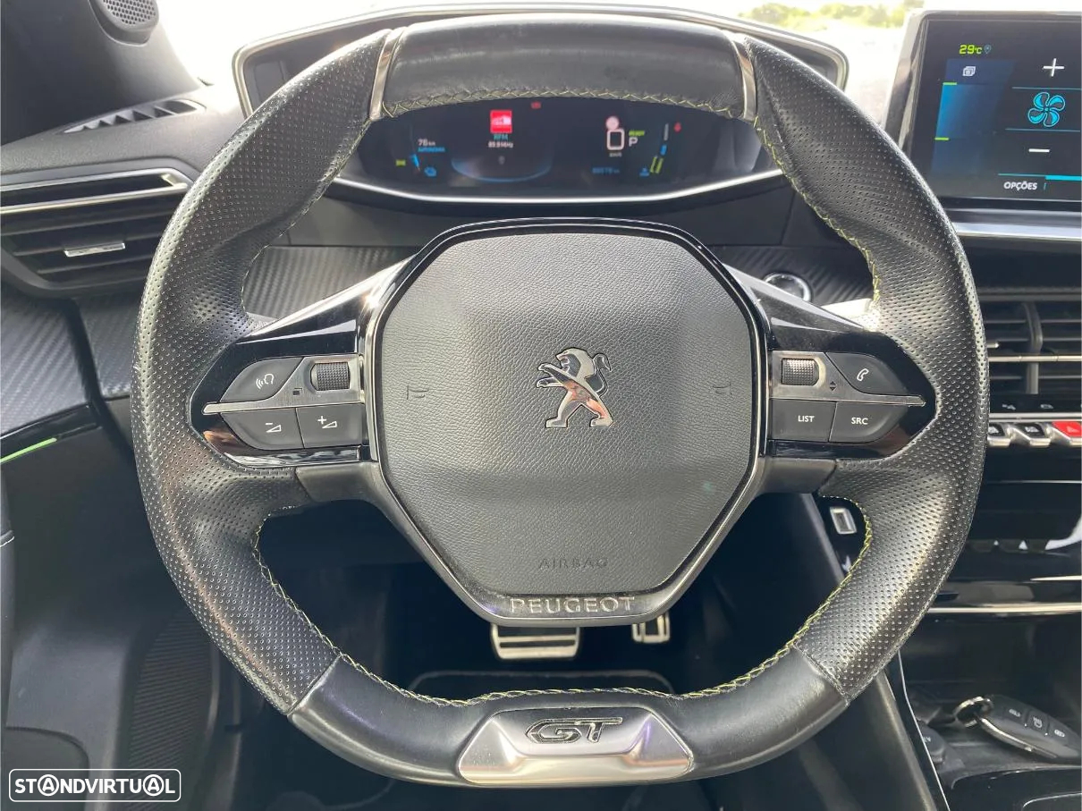 Peugeot e-2008 50 kWh GT Pack - 31