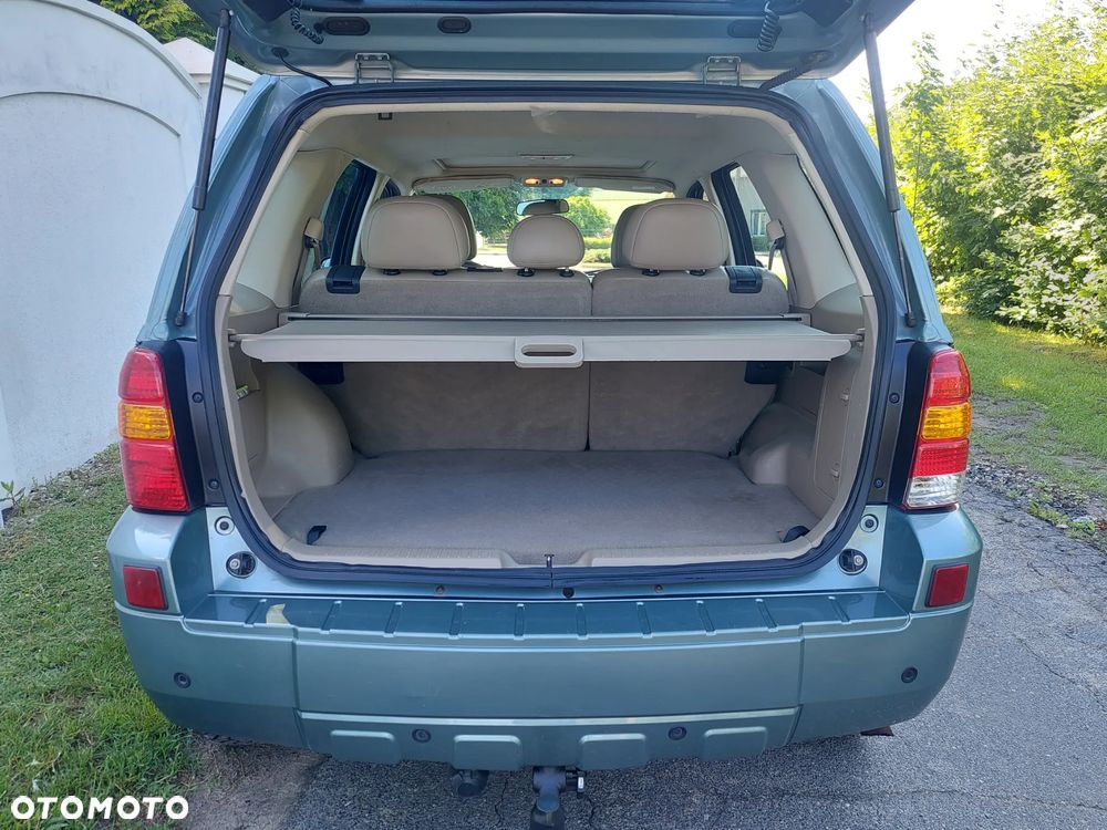 Ford Maverick 3.0 V6 Limited - 17