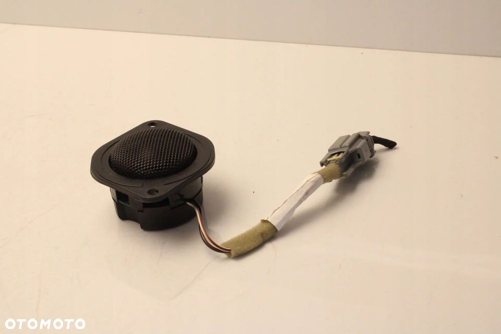VOLVO C70 II GŁOŚNIK 30679339 DYNAUDIO - 4