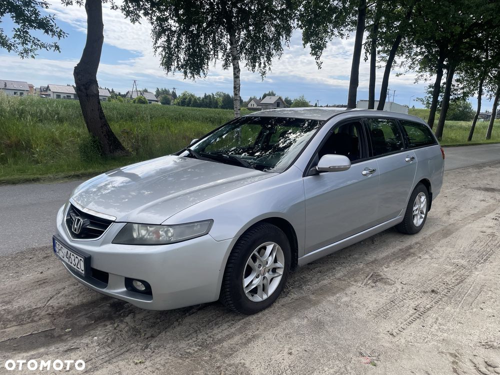 Honda Accord - 2