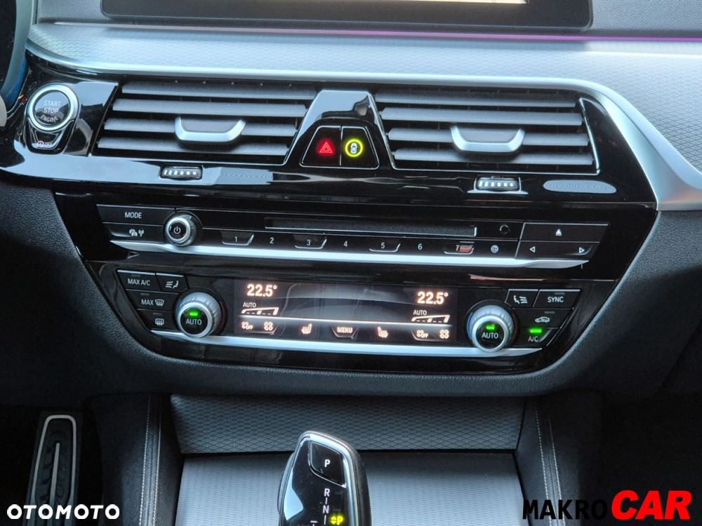 BMW Seria 5 540d xDrive Sport - 15