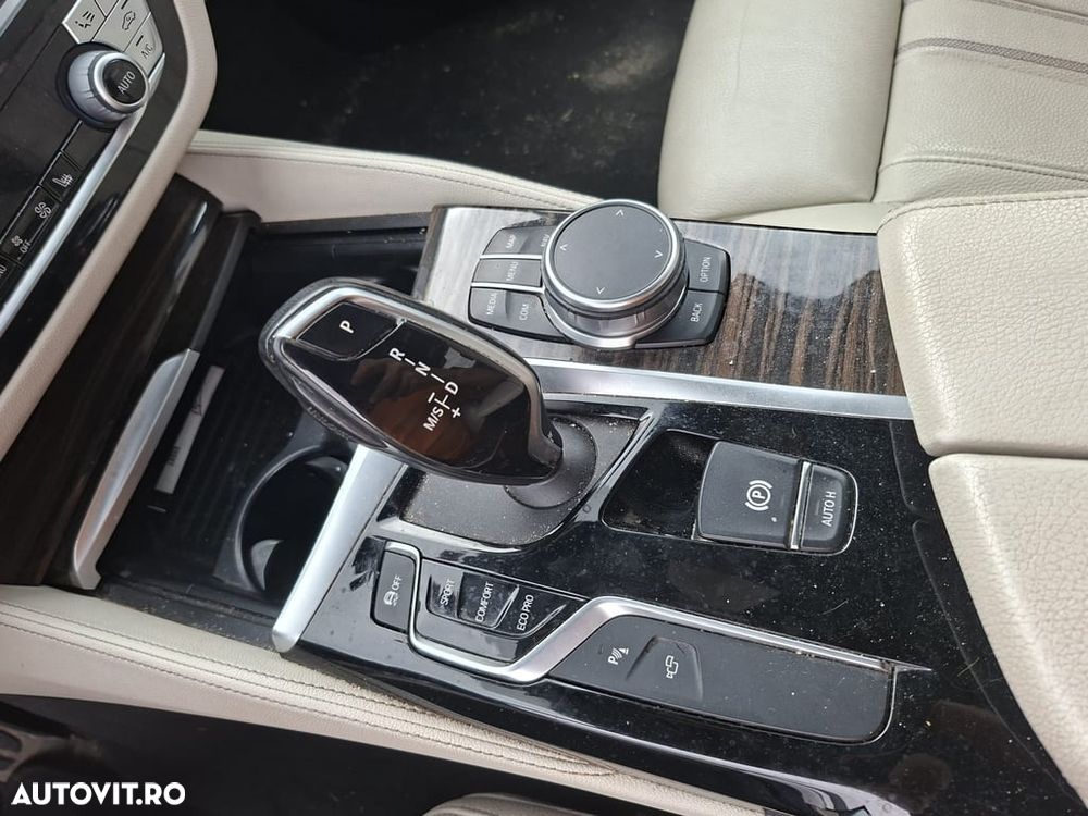 BMW Seria 5 530i xDrive Aut. M Sport Edition - 4