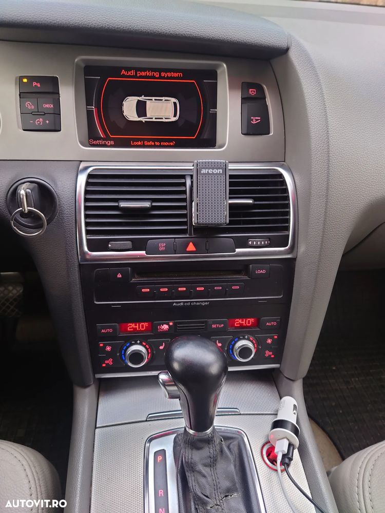 Audi Q7 3.0 TDI Quattro Tip - 2