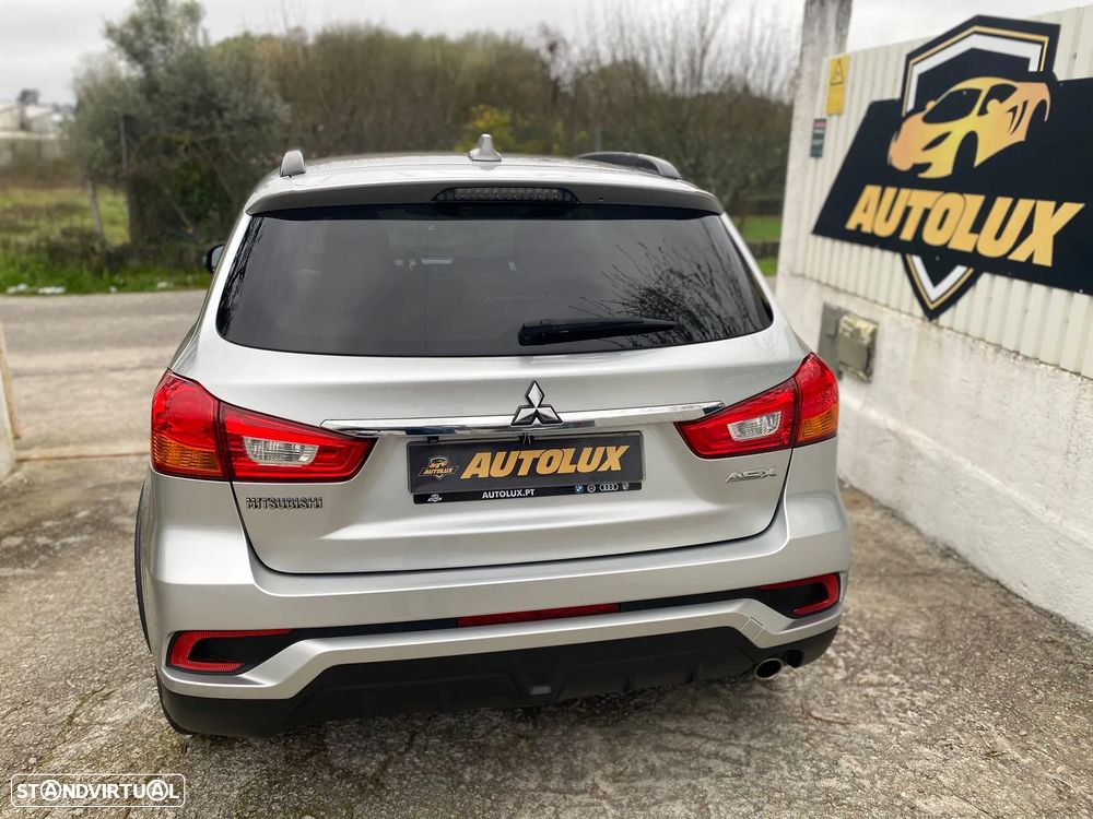 Mitsubishi ASX 1.6 MIVEC Intense Connect Edition - 8