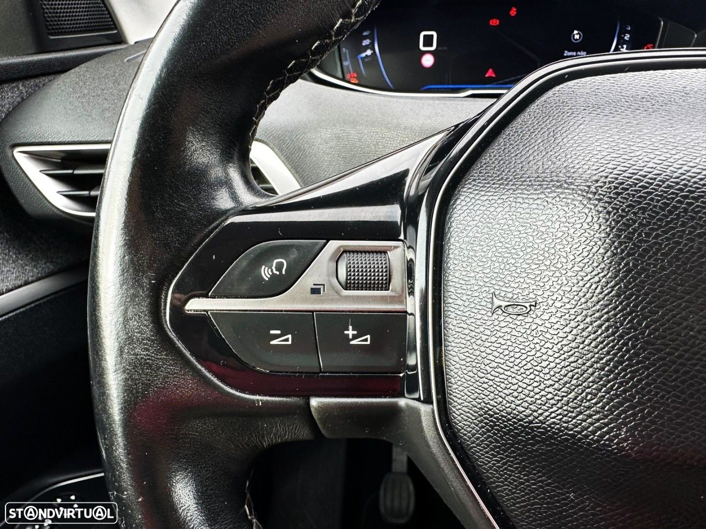 Peugeot 3008 1.5 BlueHDi Allure - 19