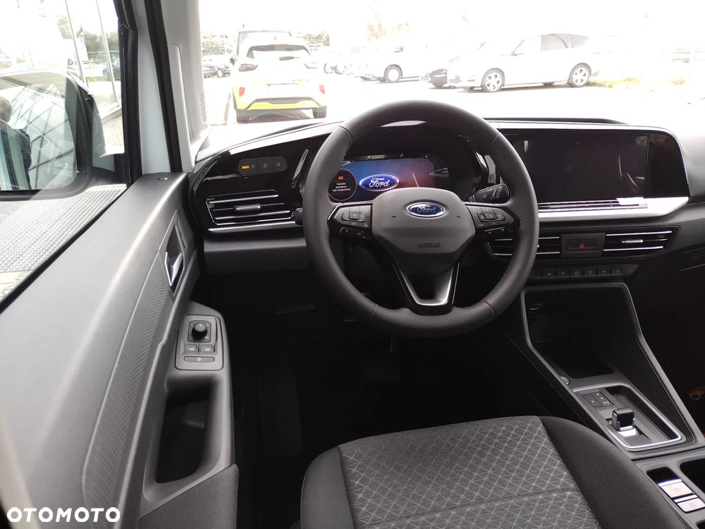 Ford Tourneo Connect Grand - 5