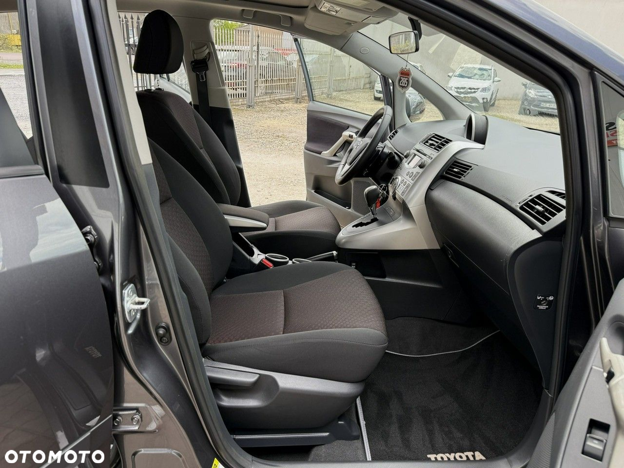 Toyota Verso 1.8 Sol plus EU5 MS - 23