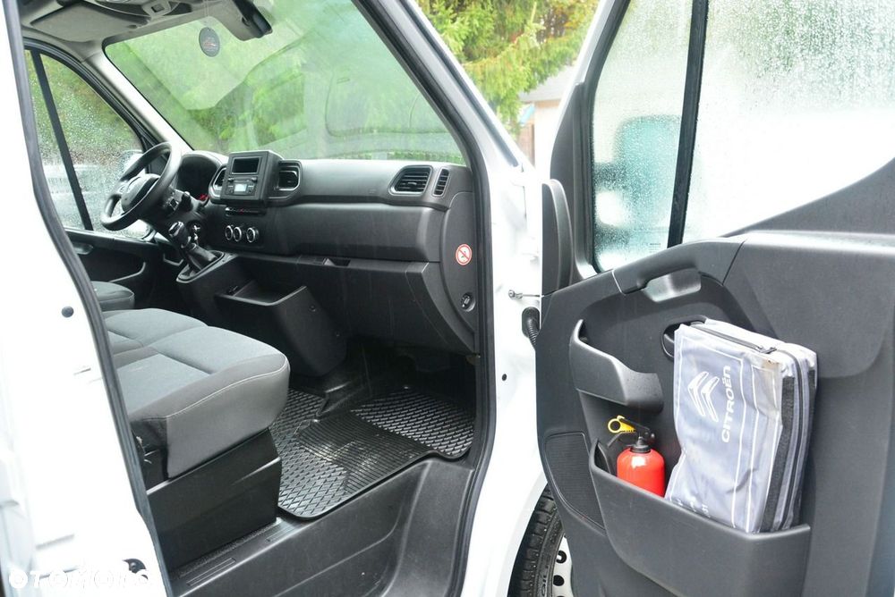Renault Master - 9