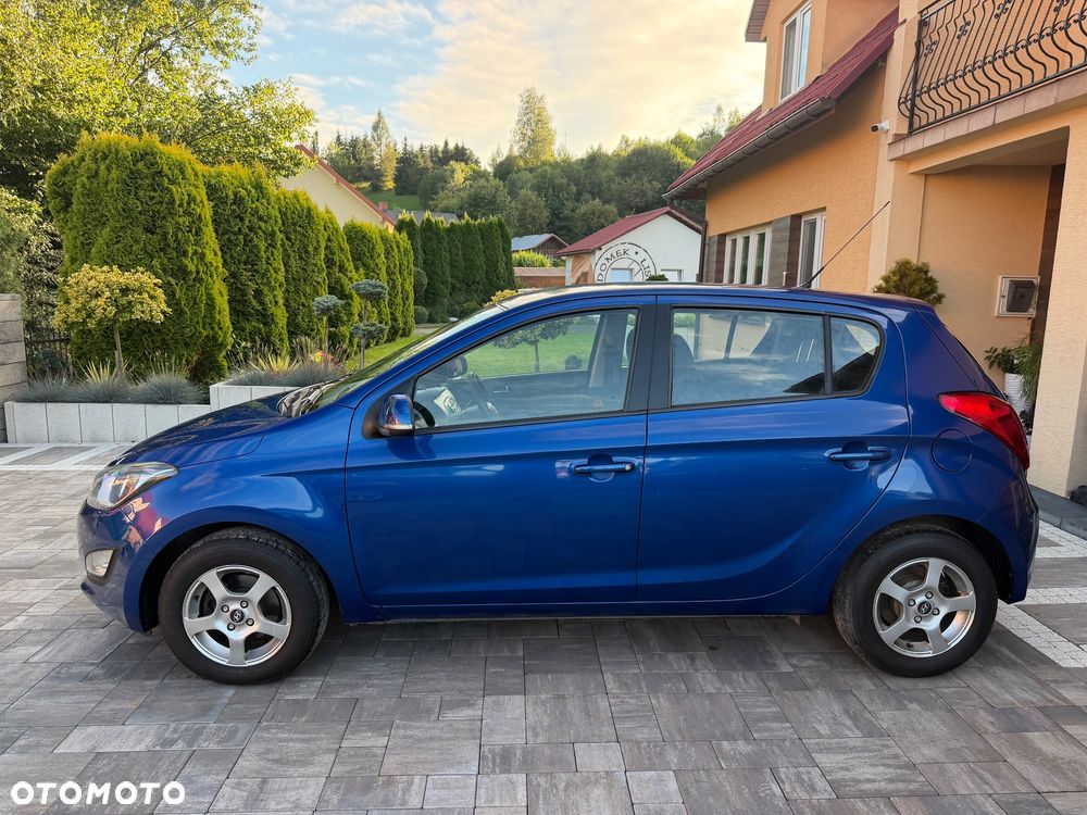 Hyundai i20 1.1 CRDi Trend - 40