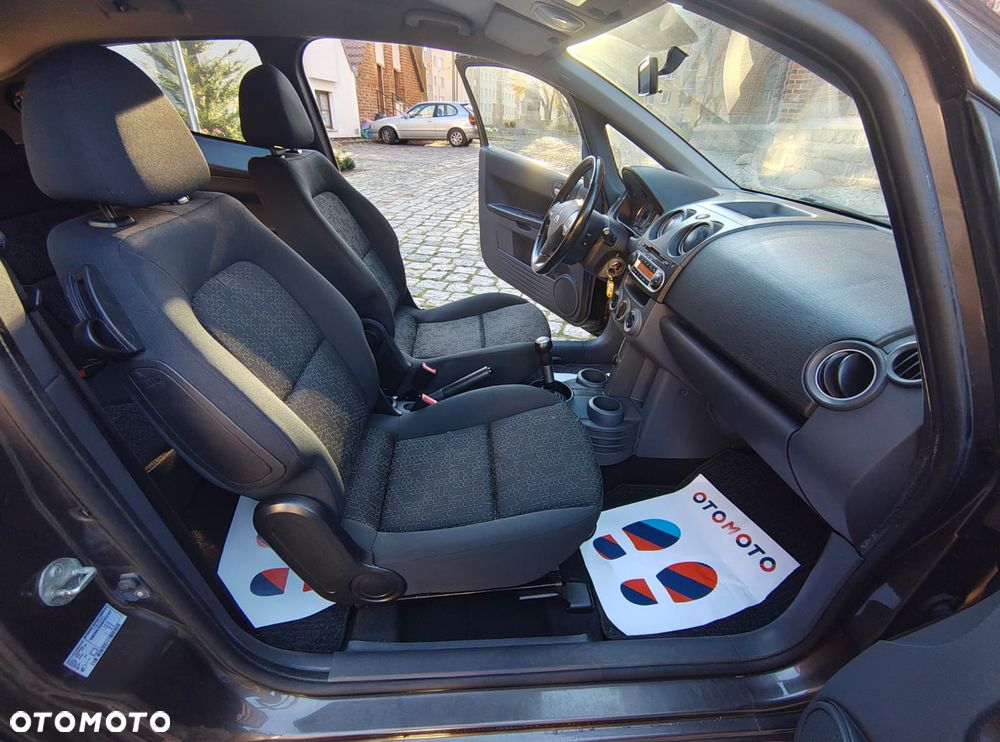 Mitsubishi Colt - 15