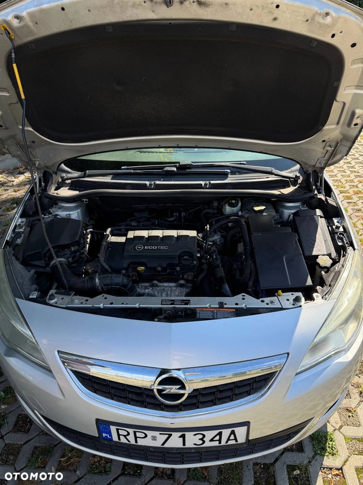 Opel Astra 1.4 Turbo - 16