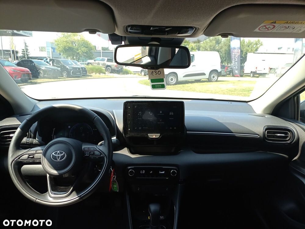 Toyota Yaris Hybrid 1.5 Style - 9