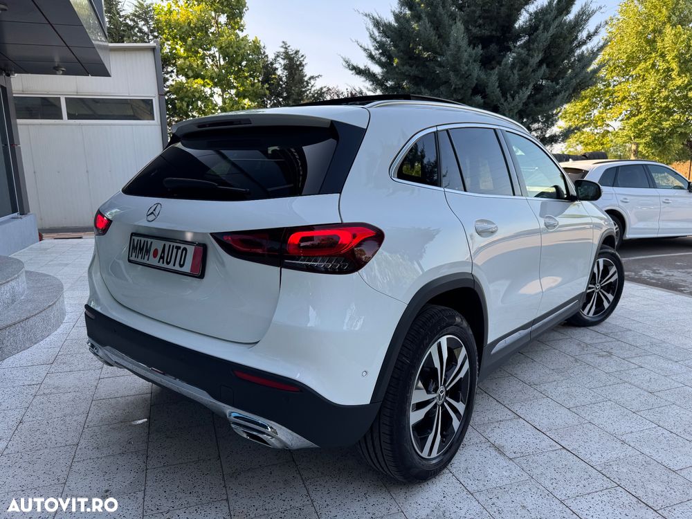 Mercedes-Benz GLA 200 d 8G-DCT - 2