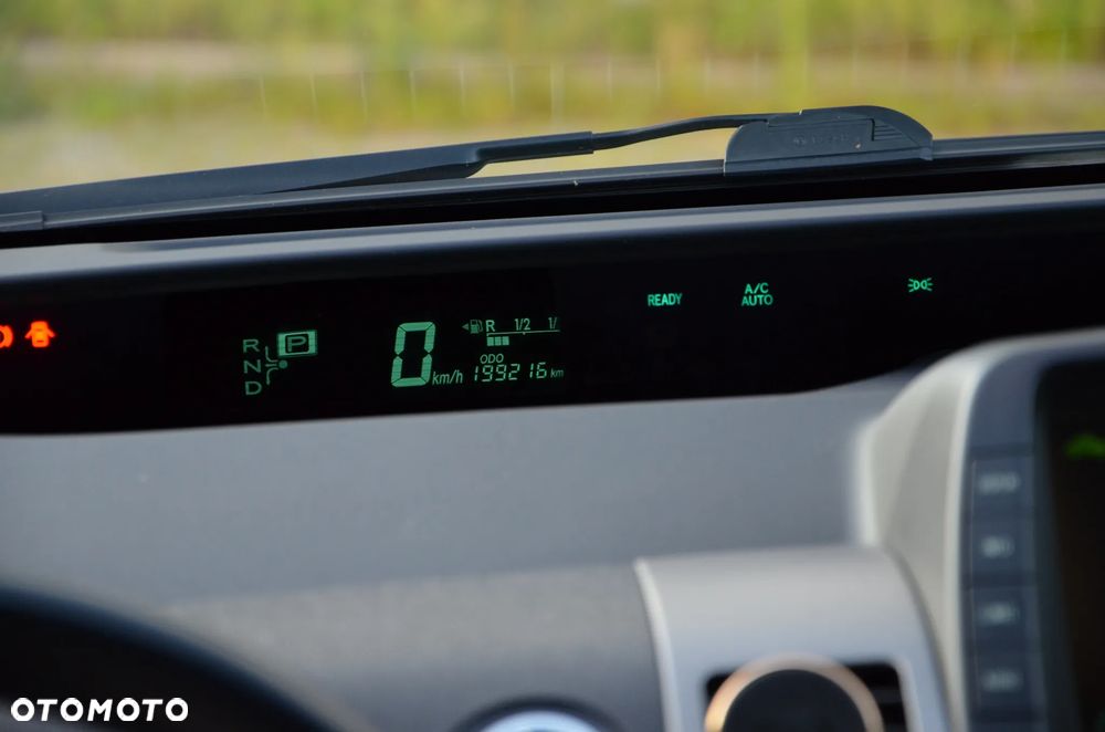 Toyota Prius 1.5 VVT-i Prestige - 13