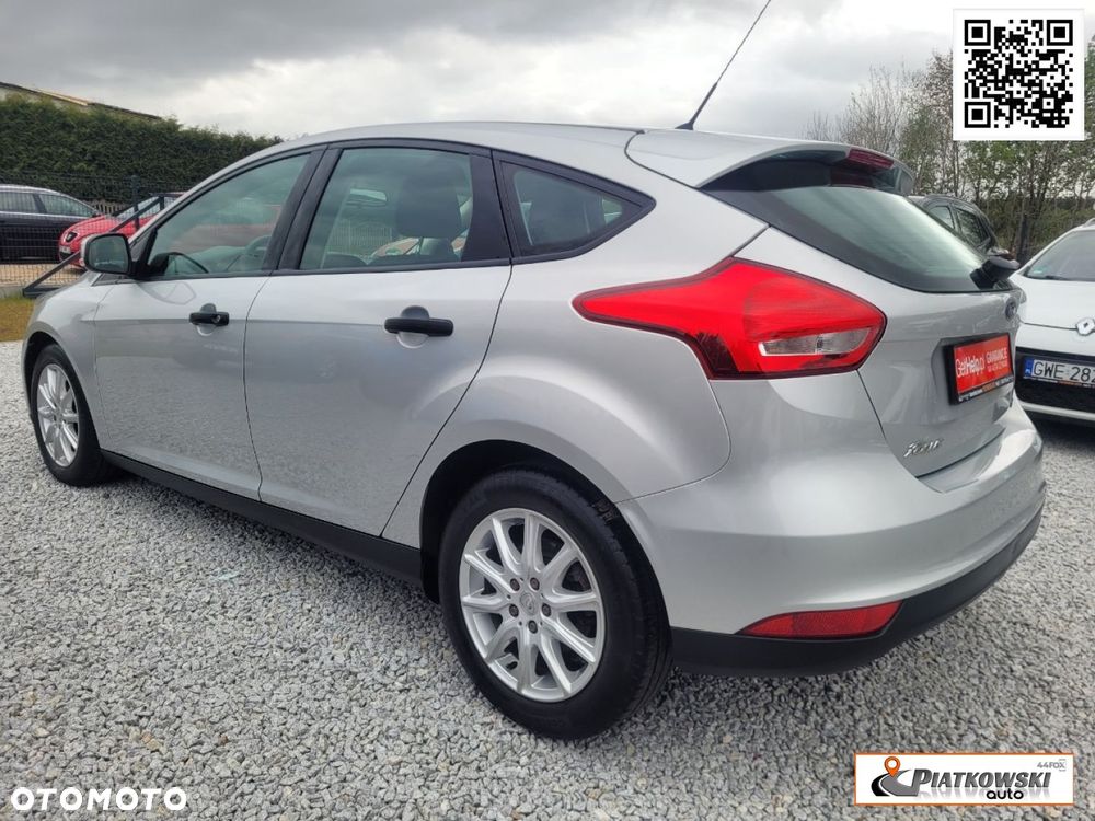 Ford Focus 1.0 EcoBoost Ambiente - 12