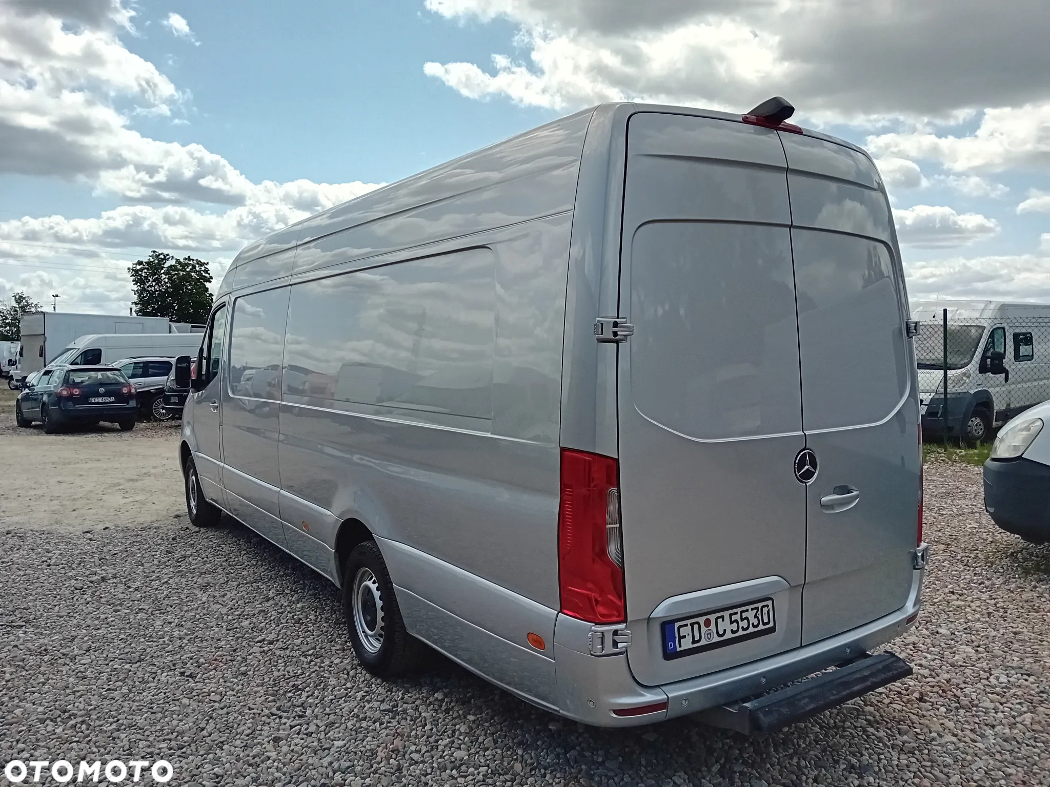 Mercedes-Benz Sprinter - 7