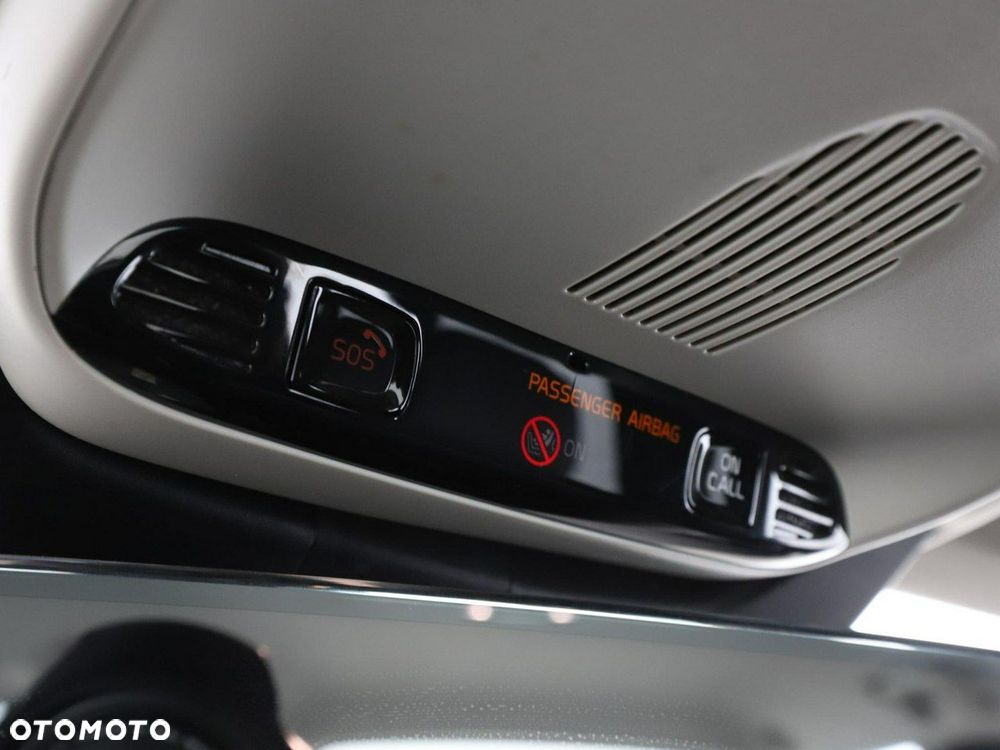 Volvo V90 D3 Momentum - 34