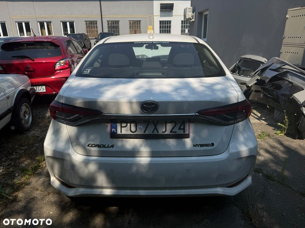 Toyota Corolla - 4