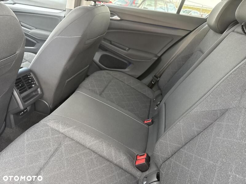 Volkswagen Golf - 20