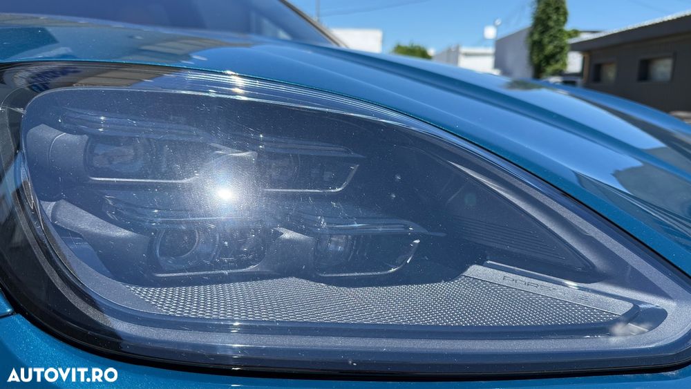 Porsche Cayenne S - 6
