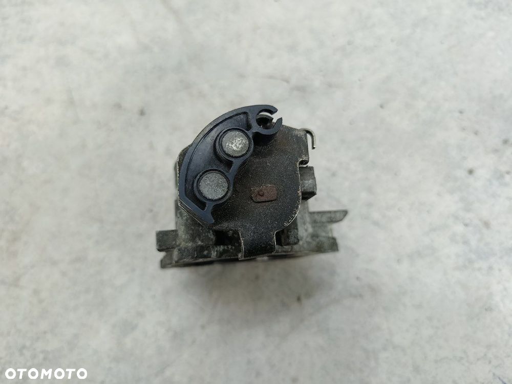 PRZEPUSTNICA JEEP GRAND CHEROKEE WJ 11200008AB 4.7i V8 - 4